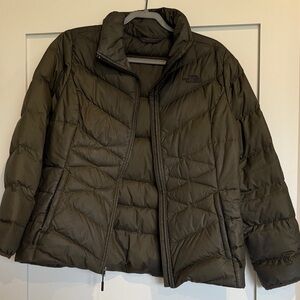 The North Face Women's Dark Green Puffer Jacket